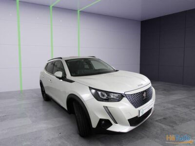 Peugeot e-2008 ALLURE 51 kWh