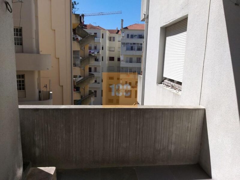 Andar 5 assoalhadas Santa Catarina