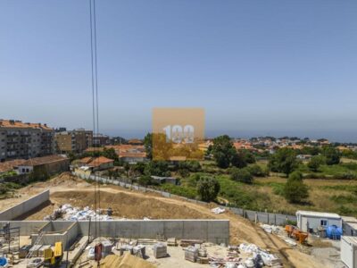 T4 novo com varanda - Le Parc