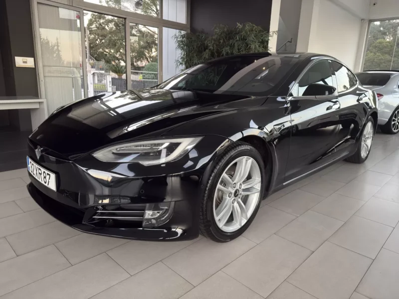 Automóvel 1