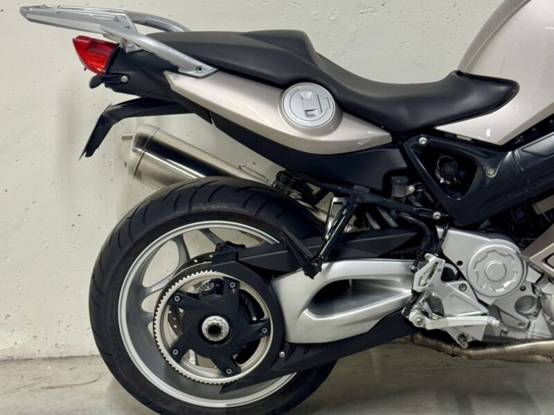 BMW F 800 ST